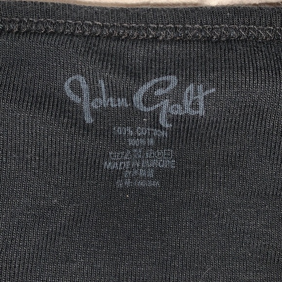 Brandy Melville Graphic Shirt - Picture 3 of 3